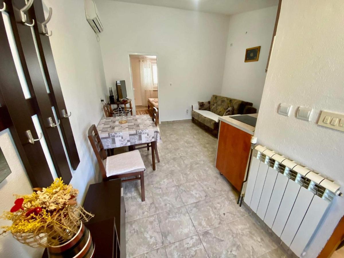 Apartman Slavica Apartment Kotor Bagian luar foto